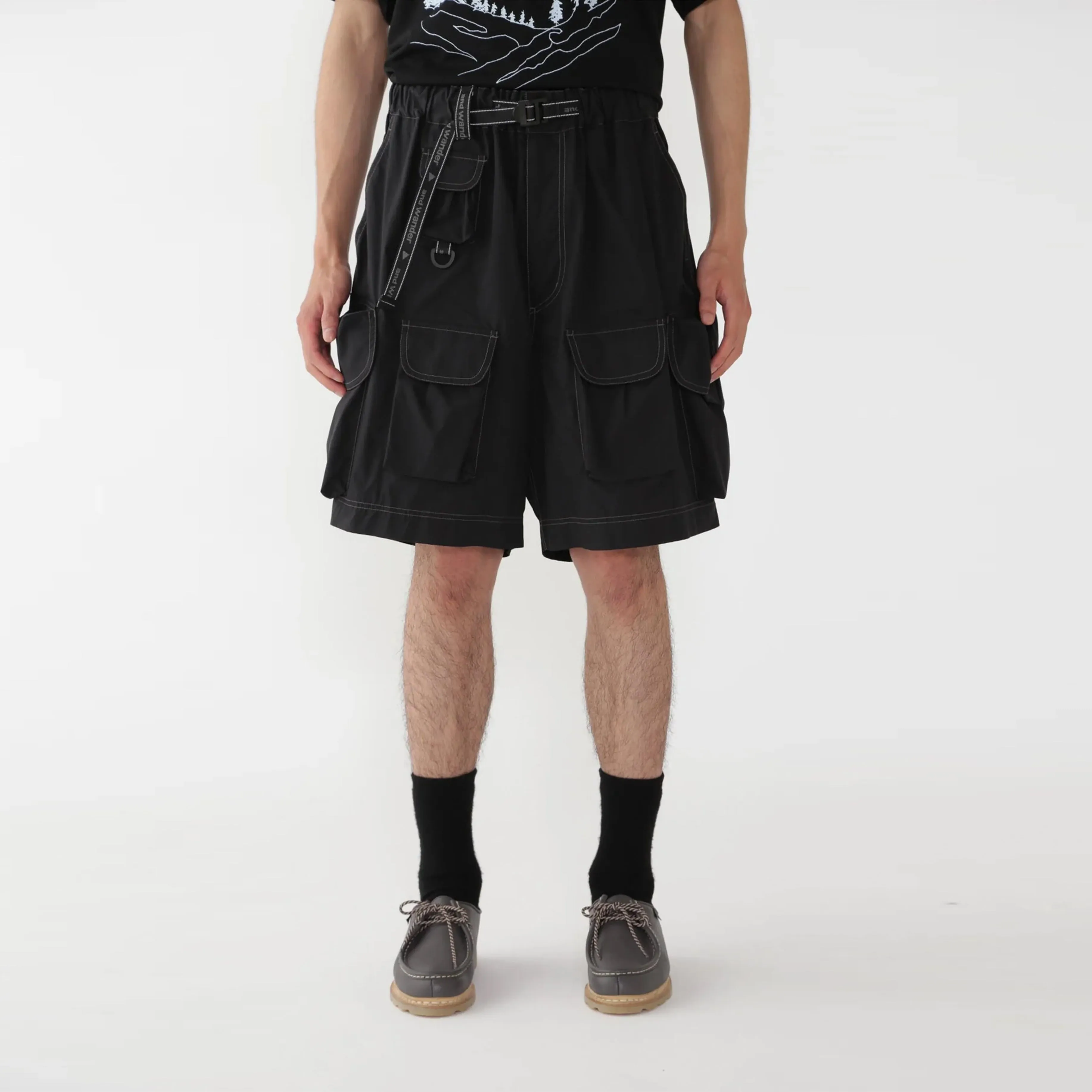 And Wander Multi Pocket Short Pants Black
