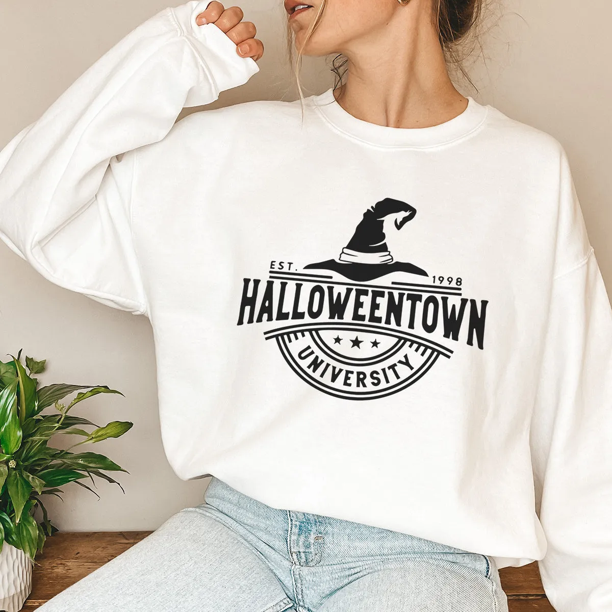 Halloween University Sweatshirt mum jeans promo