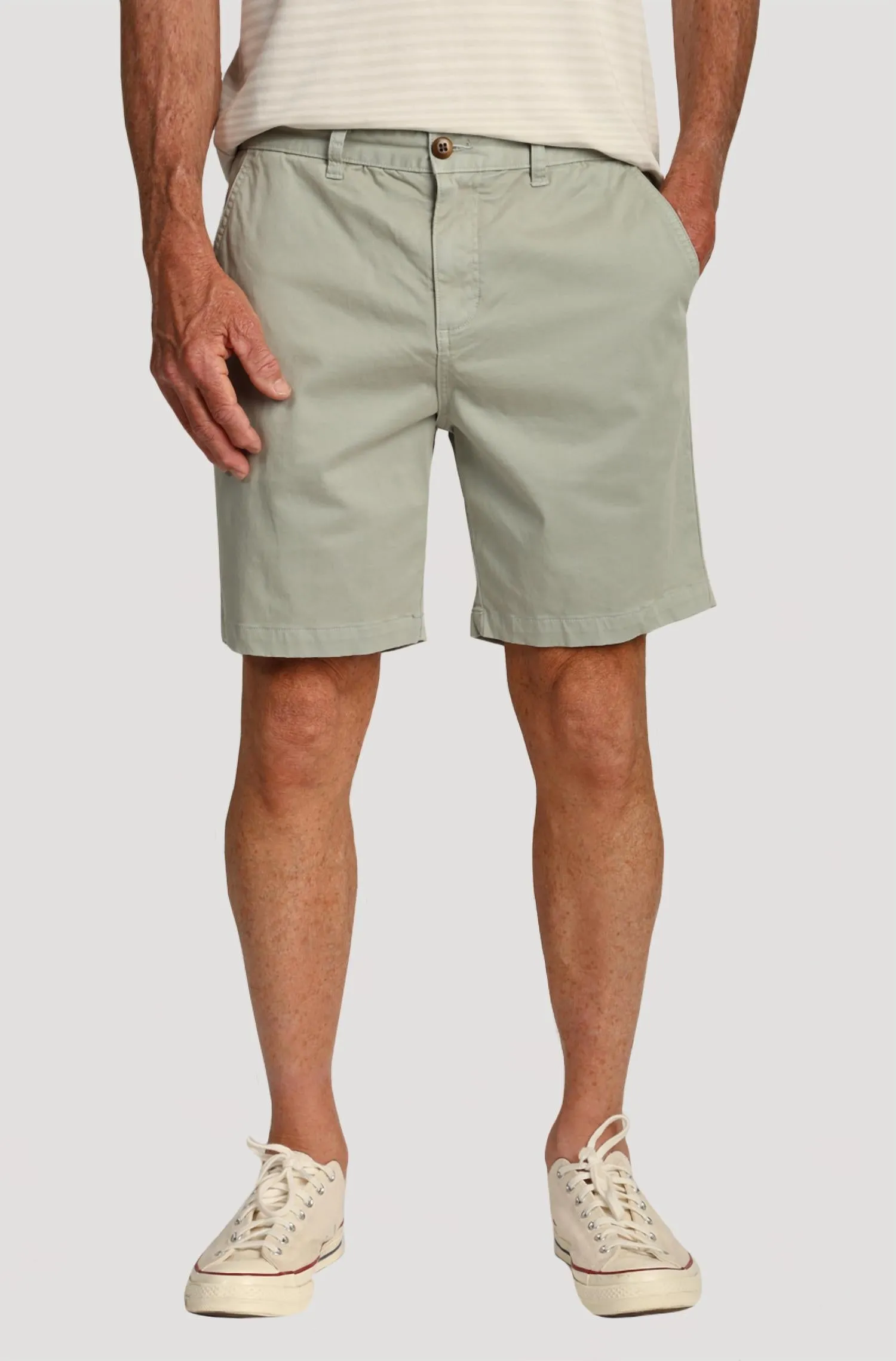 Island Essential Shorts In Sage