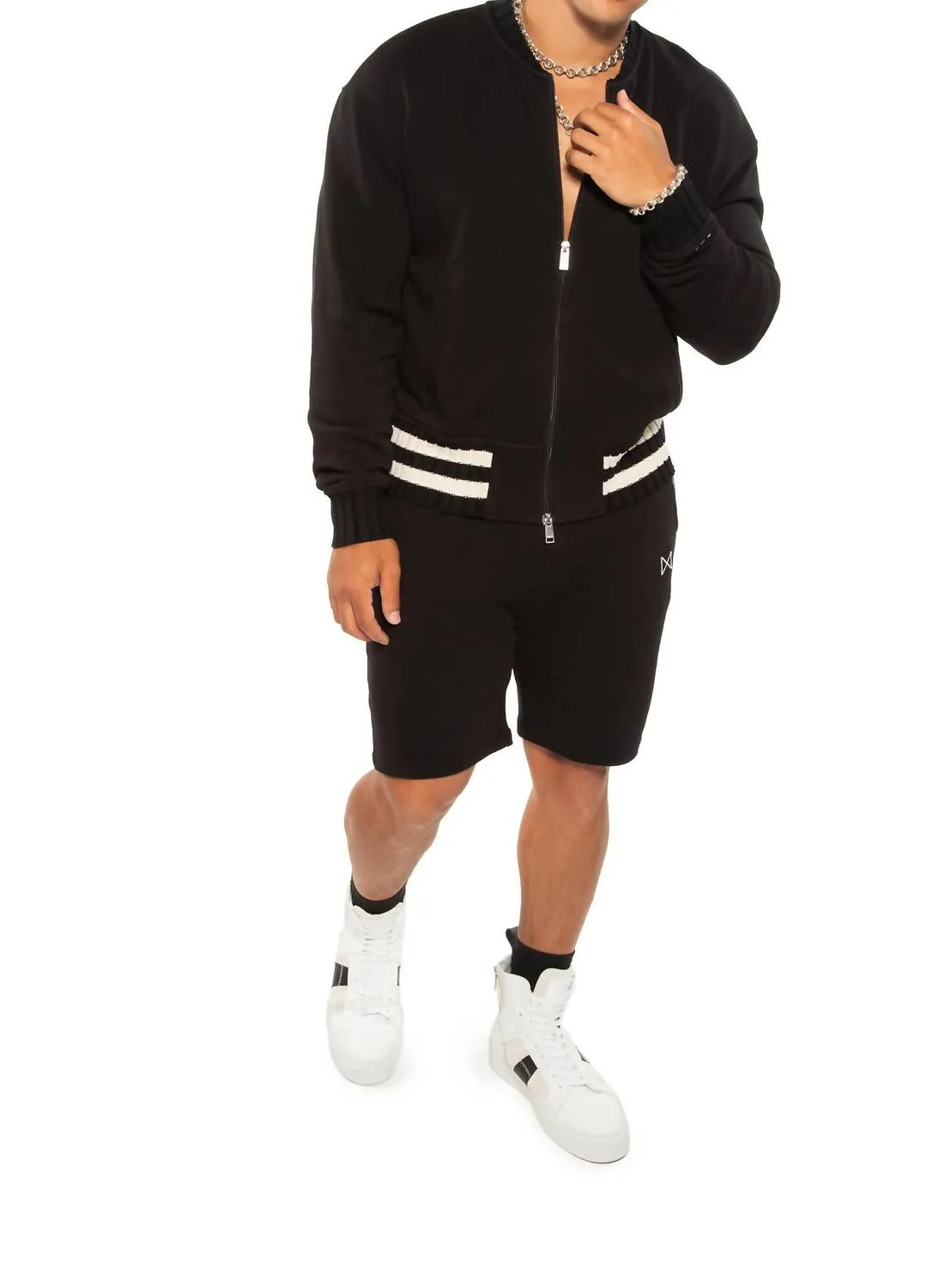 Knit Sweat Short With Pocket Stripe Detail In Black