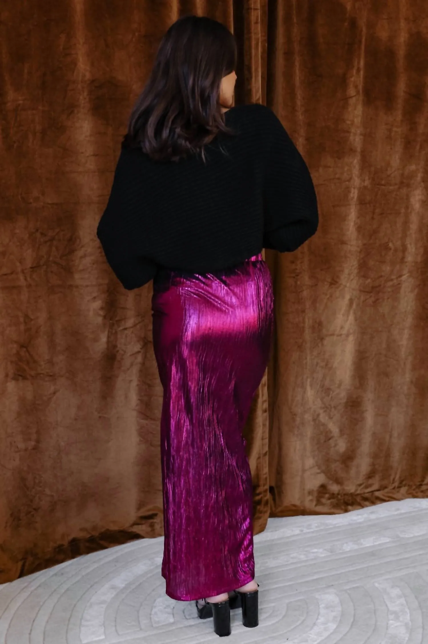 Lainey Slit Midi Skirt In Magenta