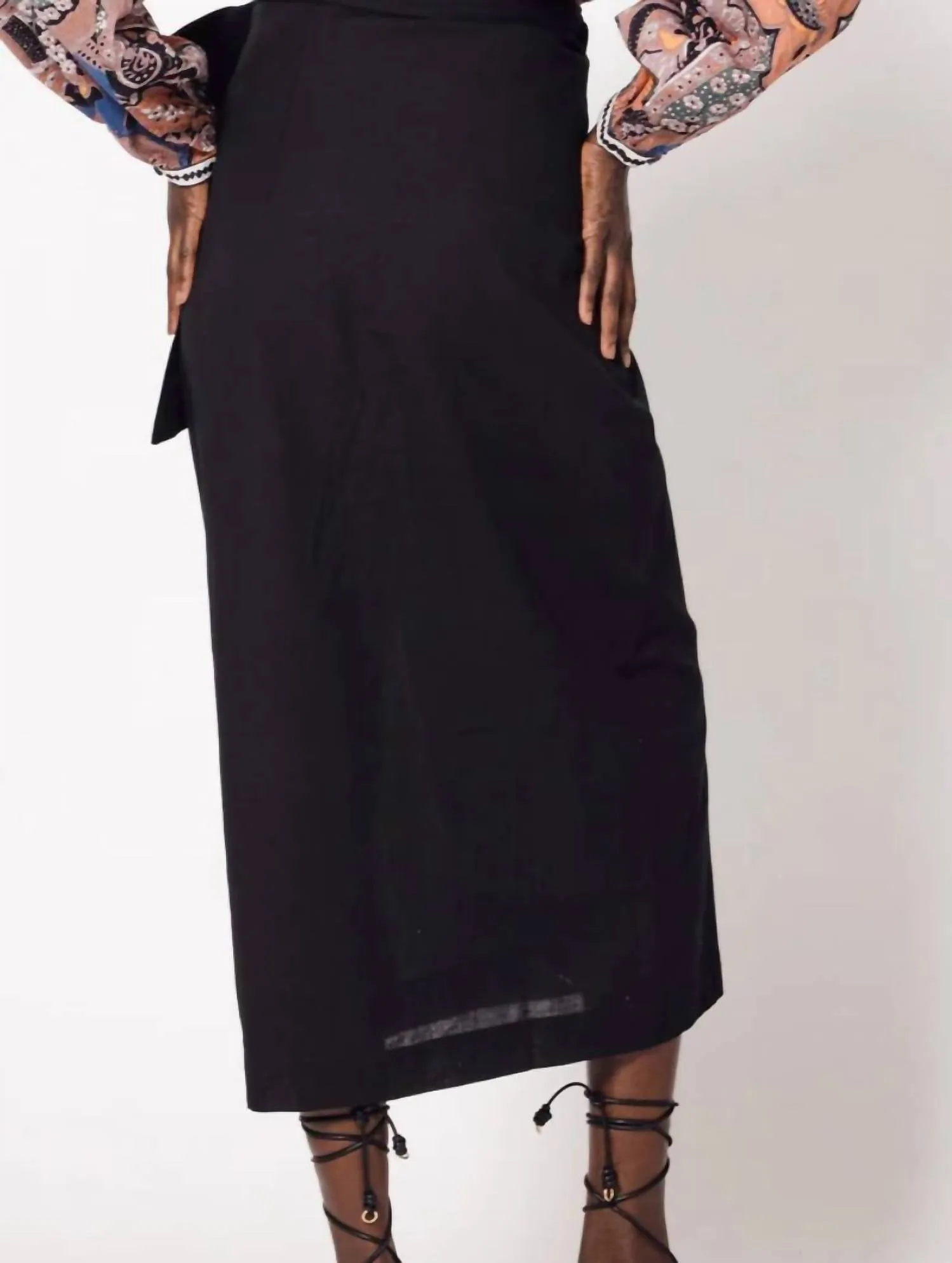 Marion Midi Skirt In Black