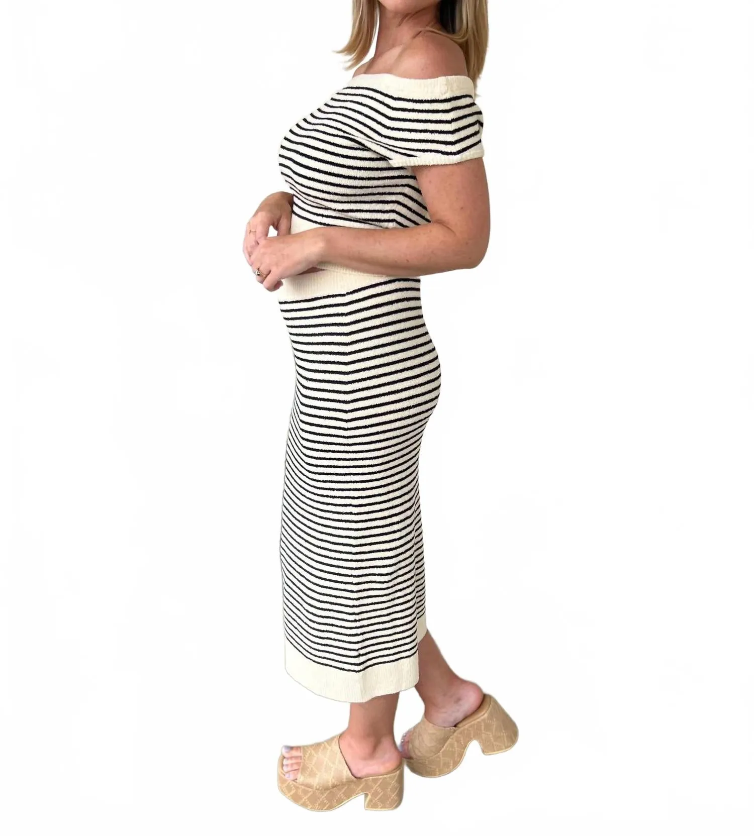 Maya Knit Midi Skirt In Beige/black