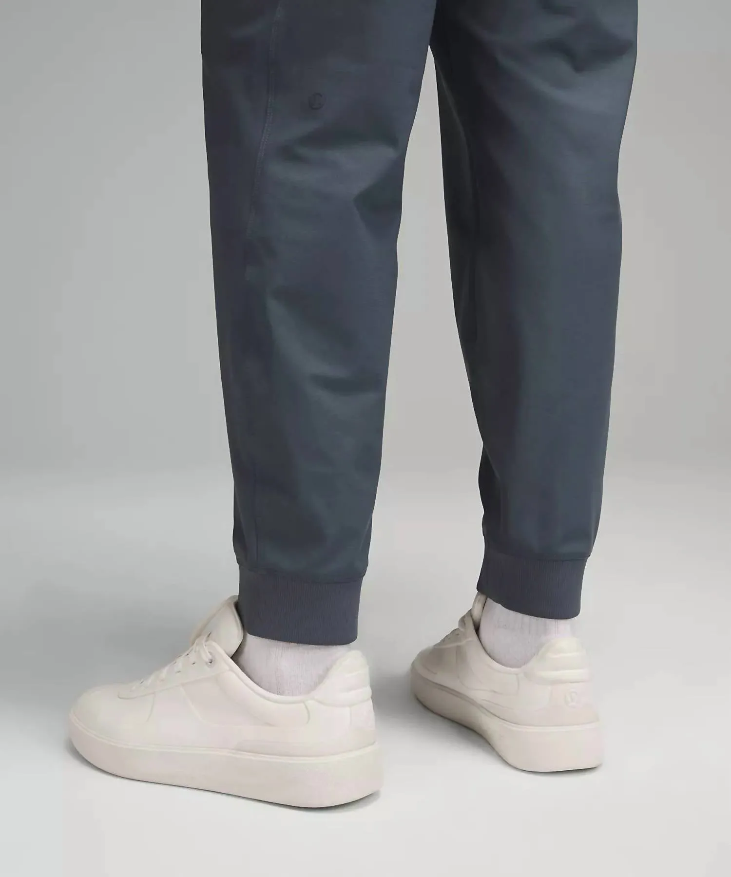 Men's Abc Warpstreme Jogger In Oil Grey