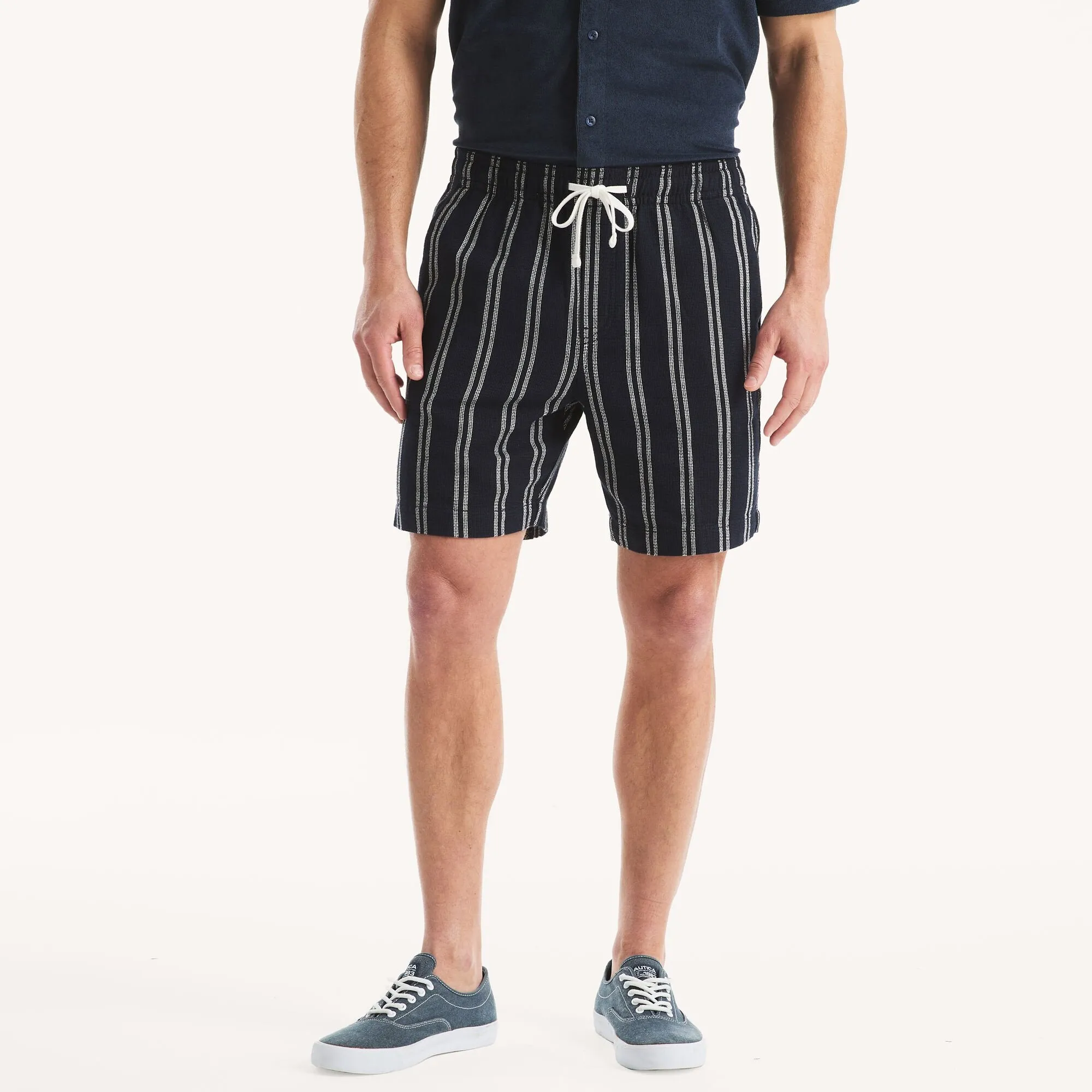 Nautica Mens 7" Striped Short