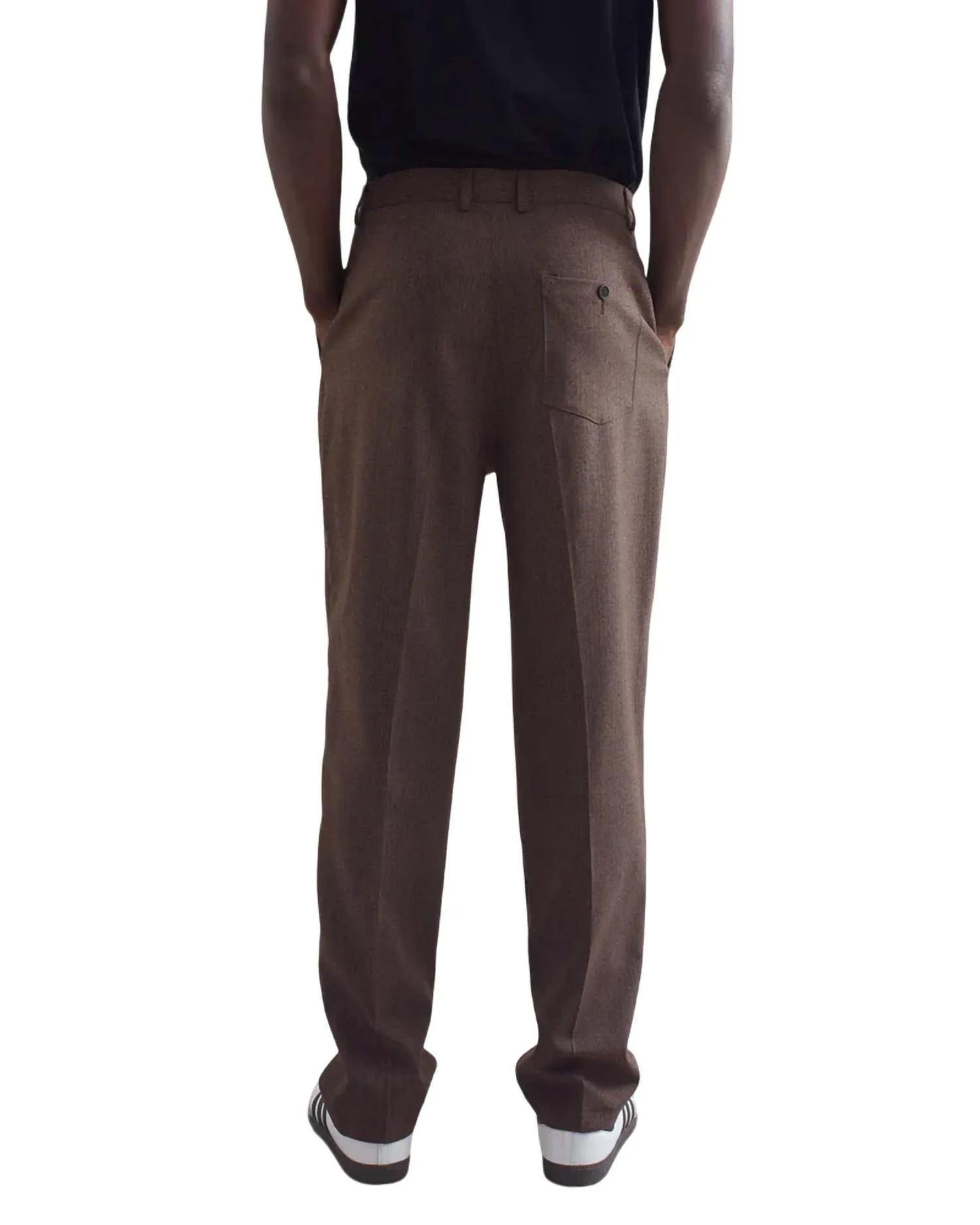 Raleigh Pleat Trouser In Brown