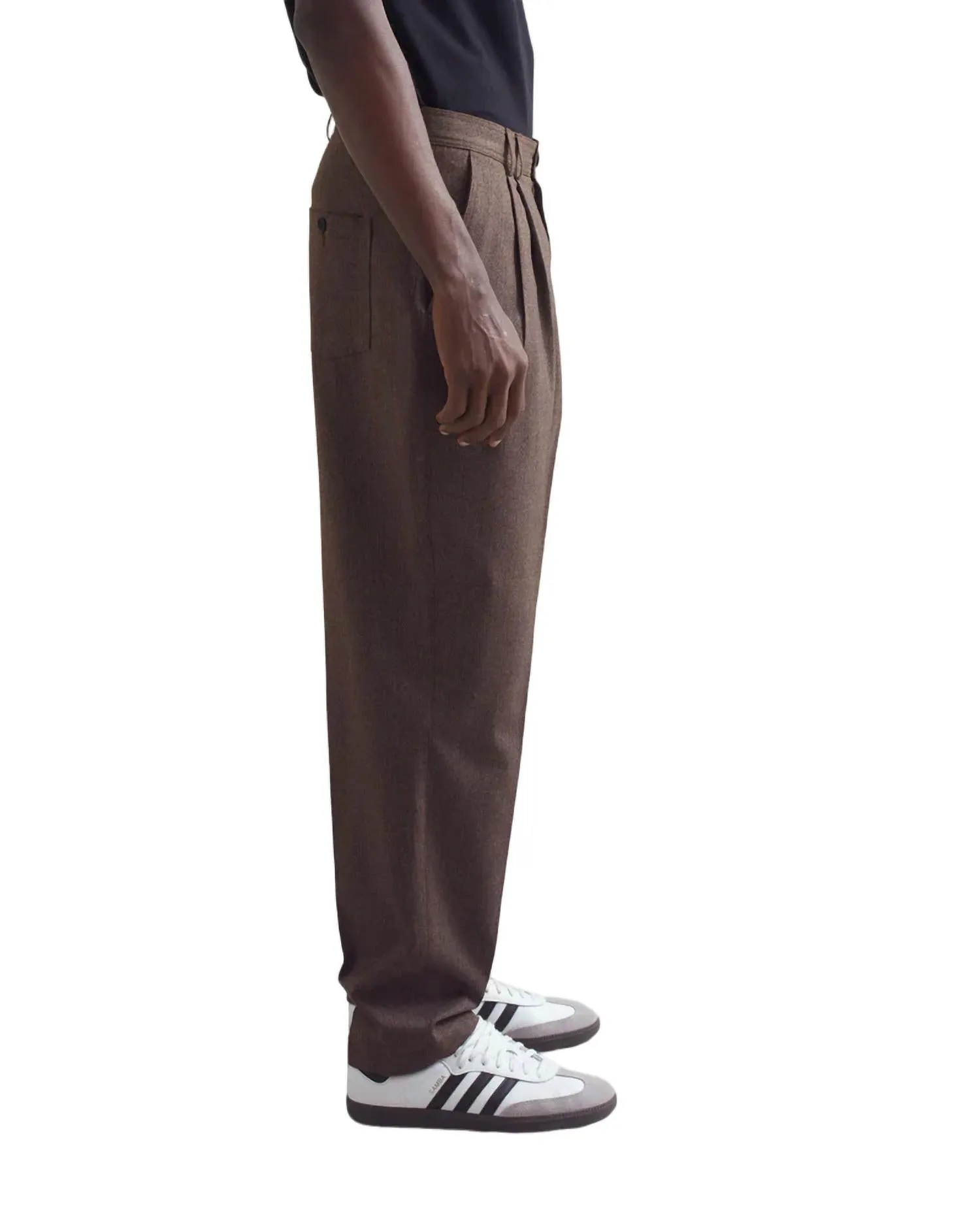 Raleigh Pleat Trouser In Brown