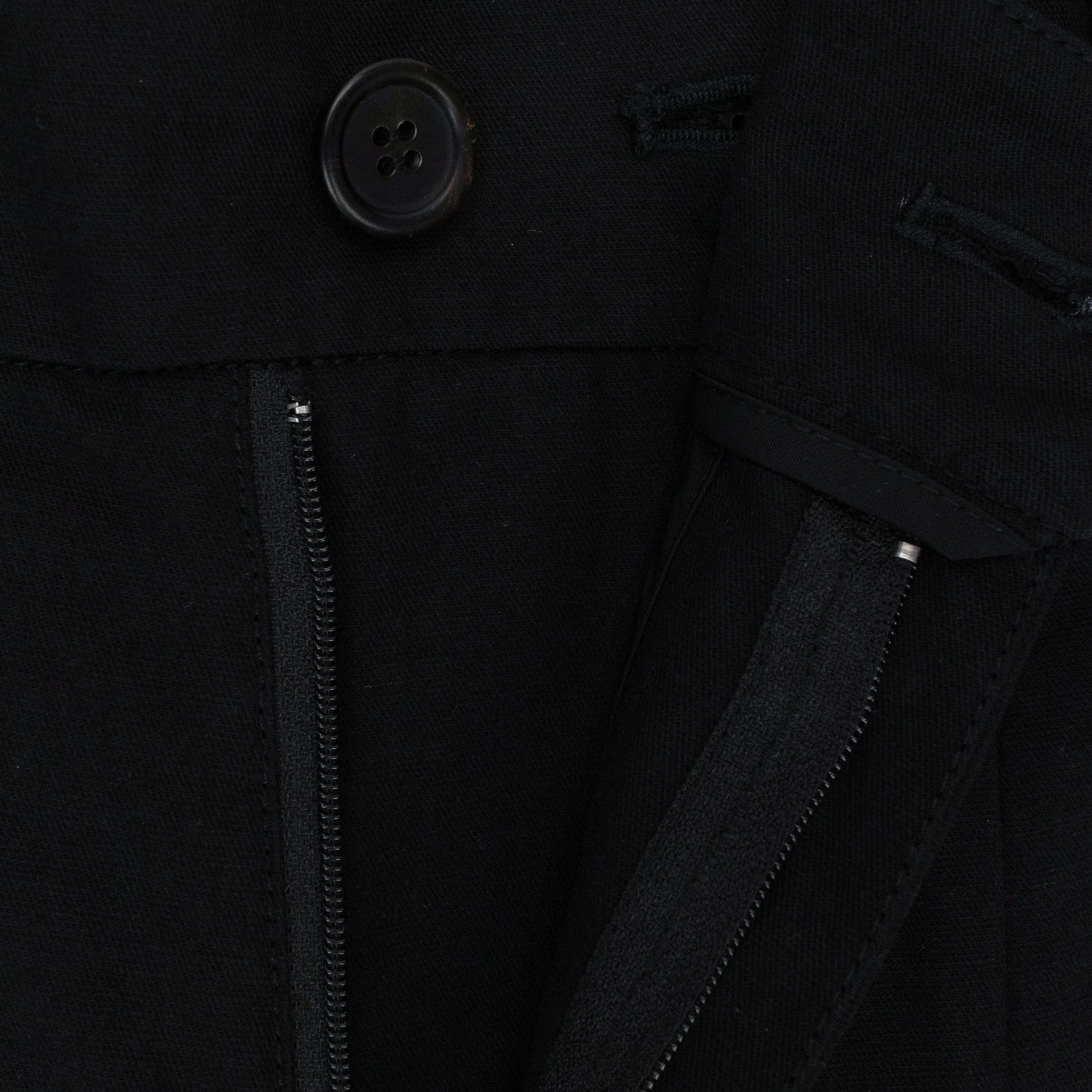 SLICED TAILORED BLACK TROUSER